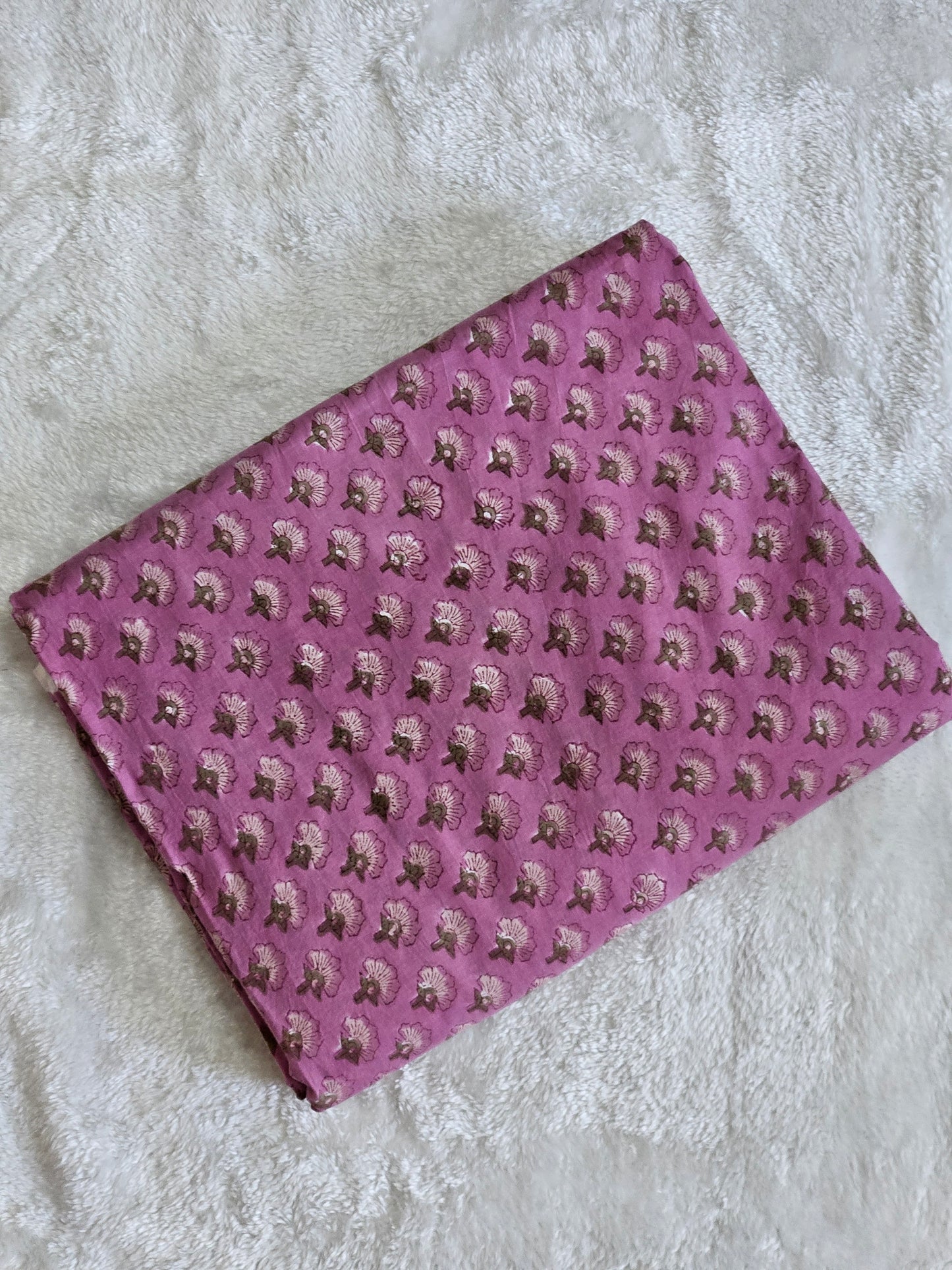 Rose melon bhutta Inverted V yoke Top