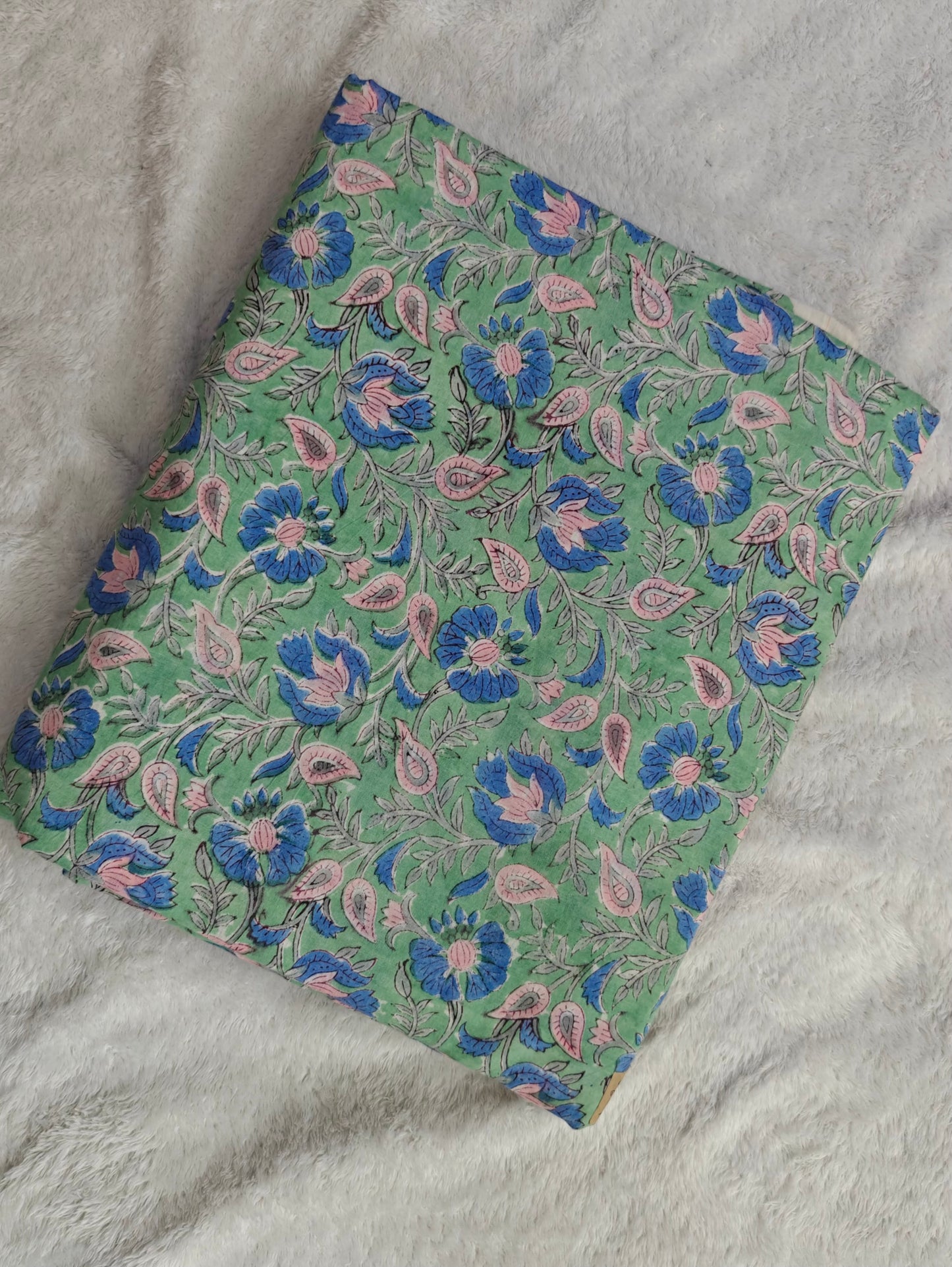 Ivy Inverted V yoke+ Pant