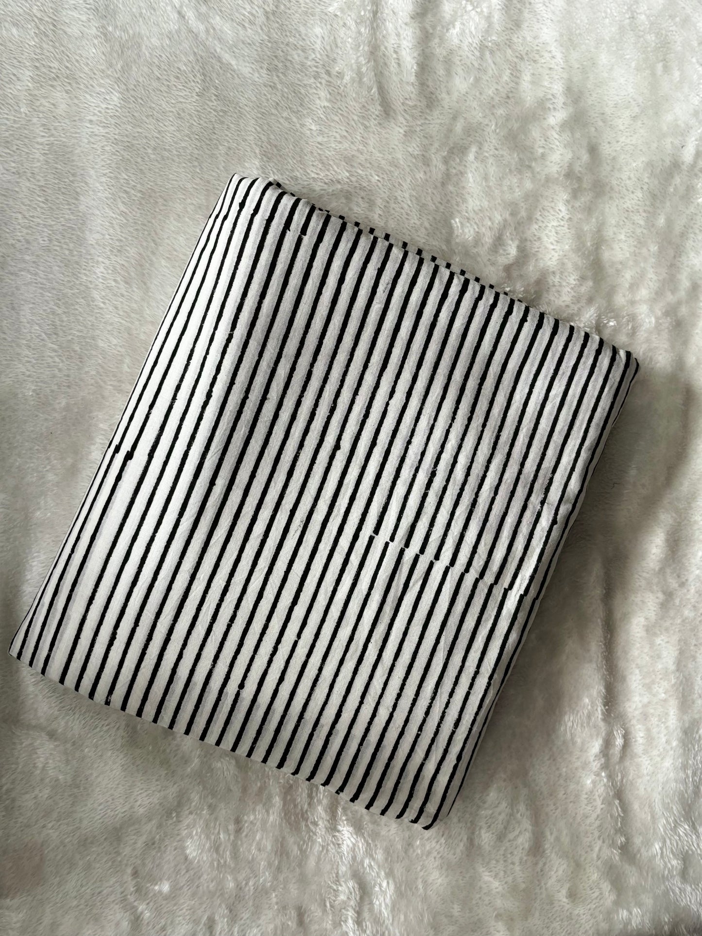 Chalk Soda Inverted V yoke Top
