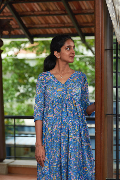 Faded Fizz Inverted V yoke Top